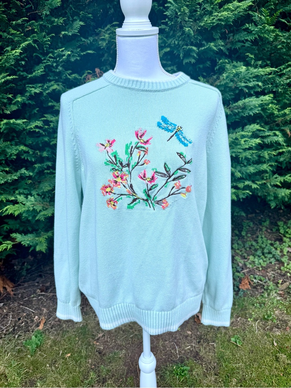 Vintage Lands’ End Embroidered Sweater | EUC | M | 100% cotton | Cottagecore